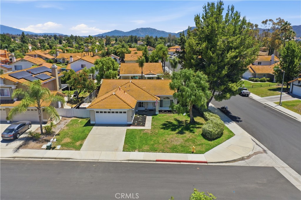 29539 Waynewood Drive