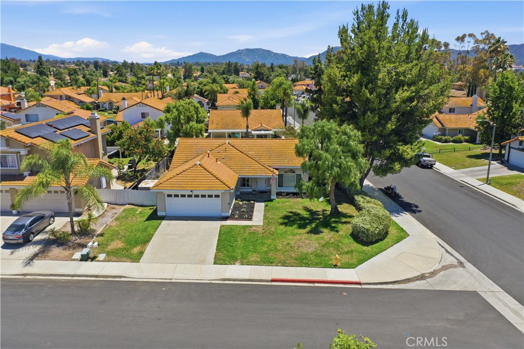 29539 Waynewood Drive