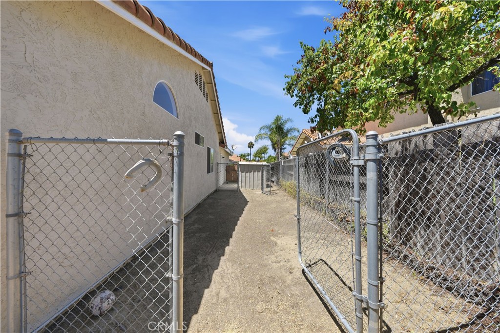 29539 Waynewood Drive