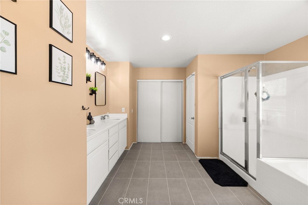 3938 Barbury Palms