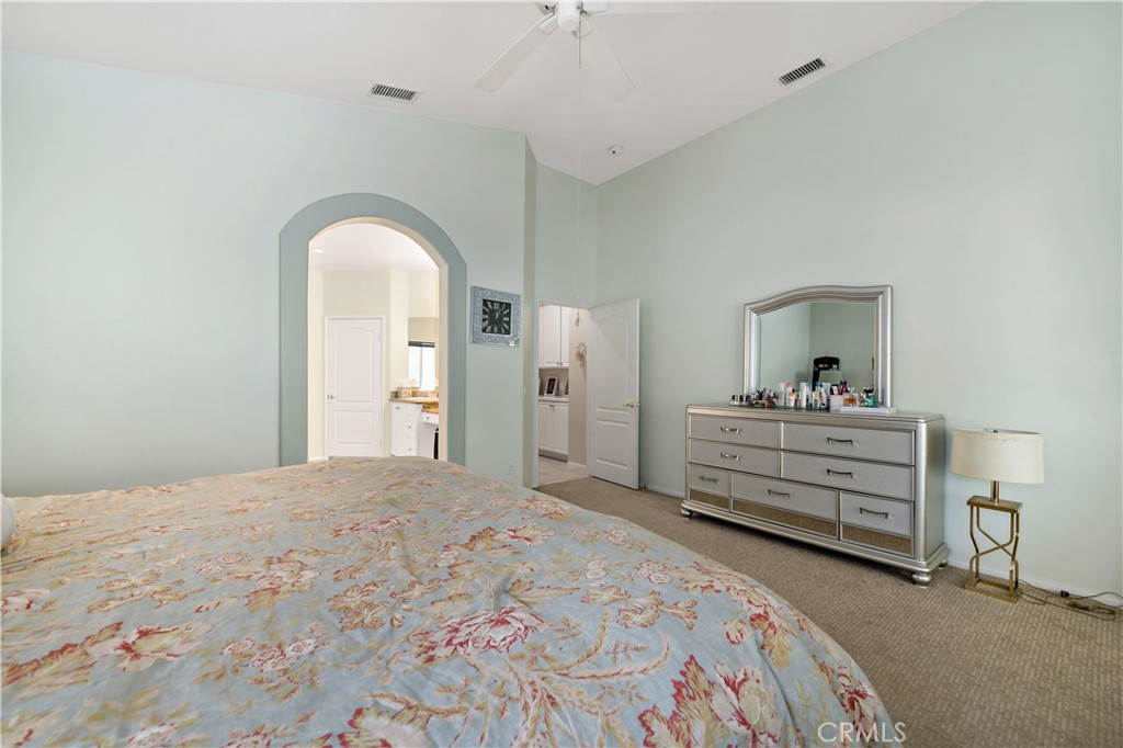 24172 Calle Artino