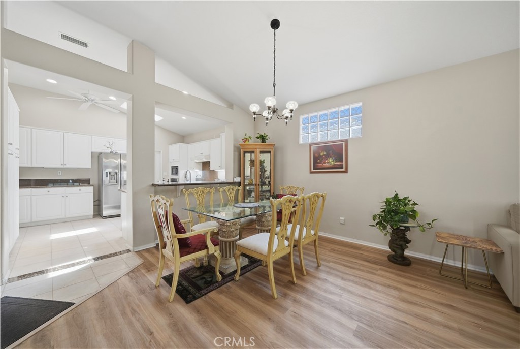 24172 Calle Artino