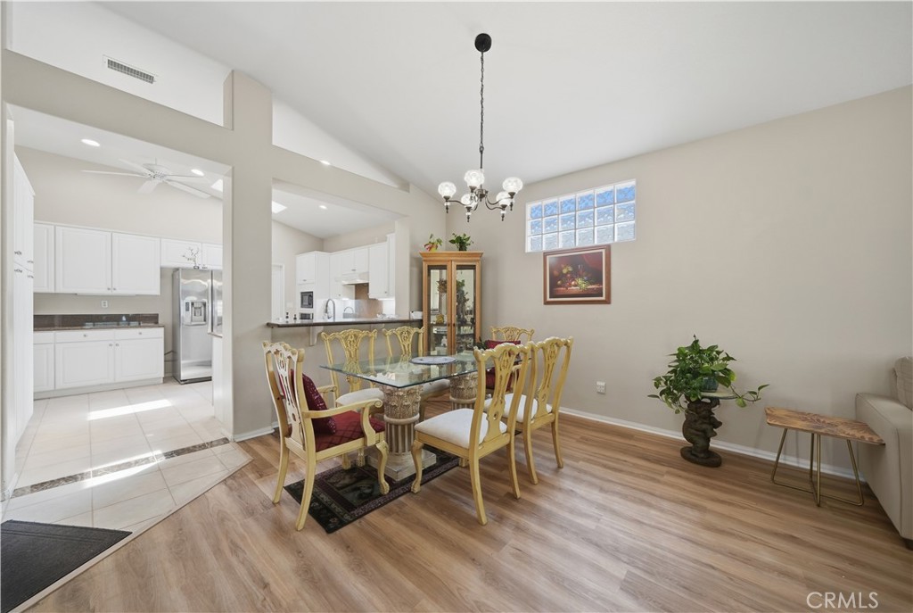 24172 Calle Artino