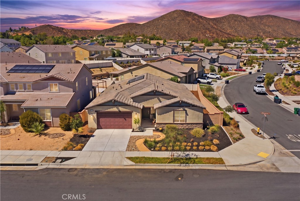 24954 Whispering Way
