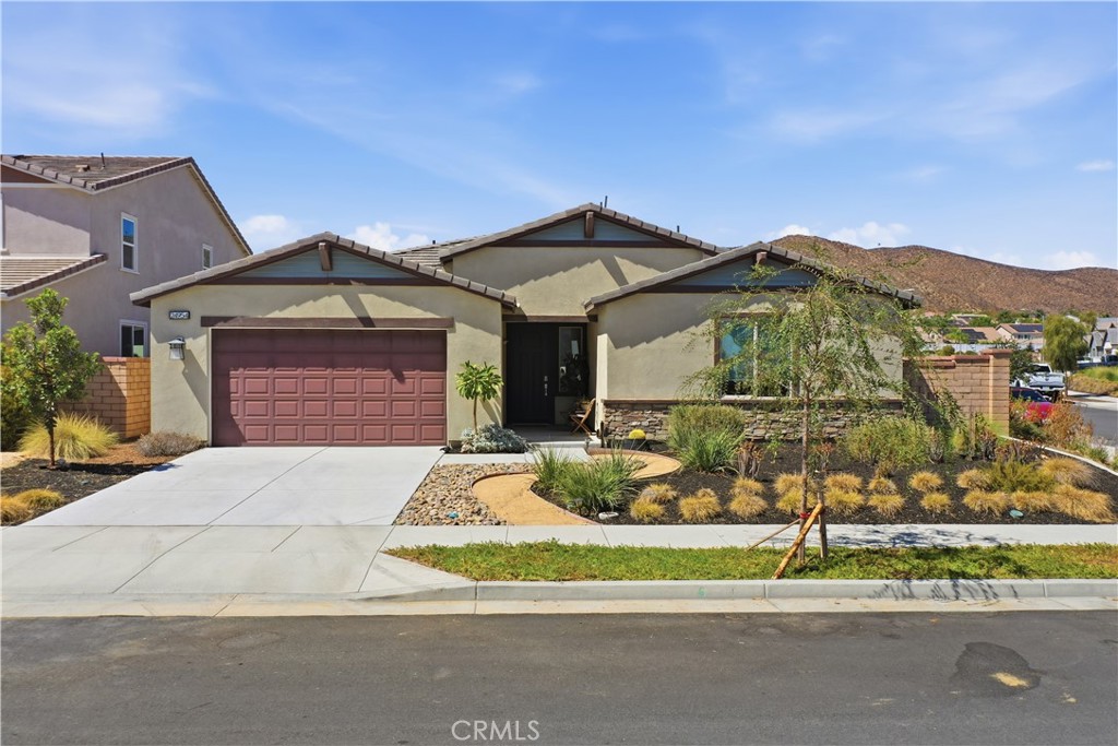 24954 Whispering Way