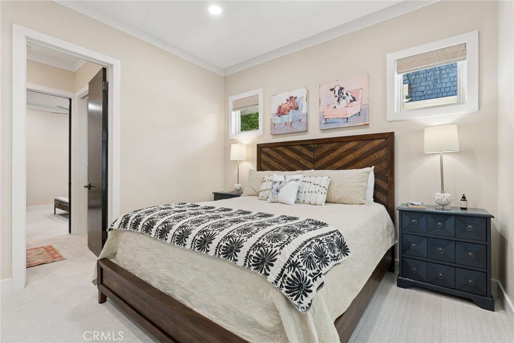 38144 Silver Fox Court