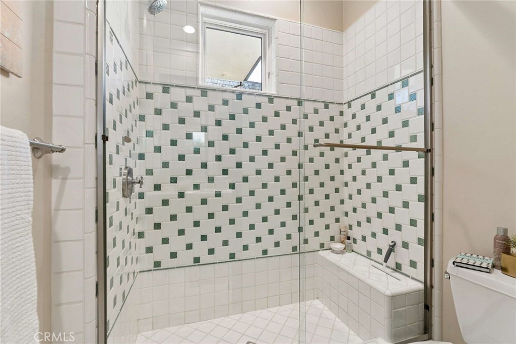 38144 Silver Fox Court