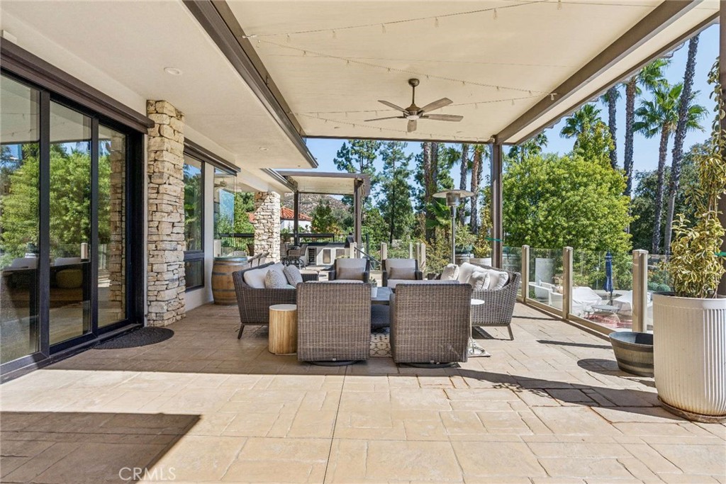 38144 Silver Fox Court