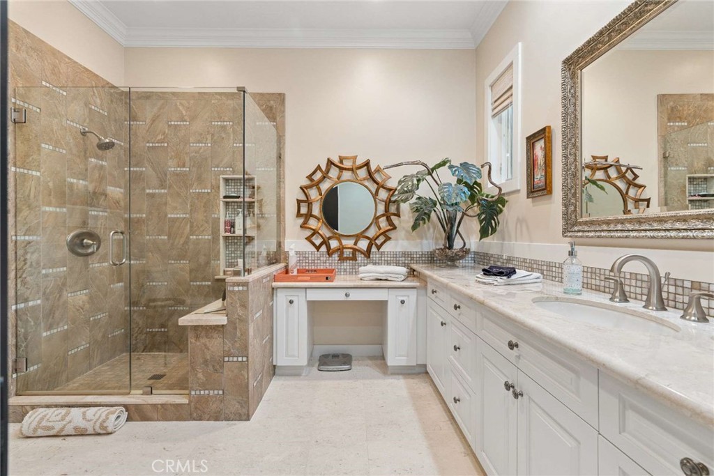 38144 Silver Fox Court