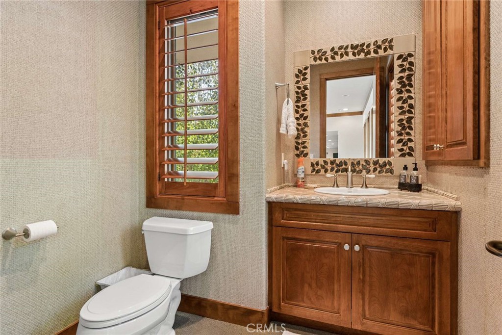38144 Silver Fox Court