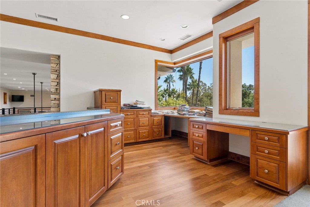 38144 Silver Fox Court