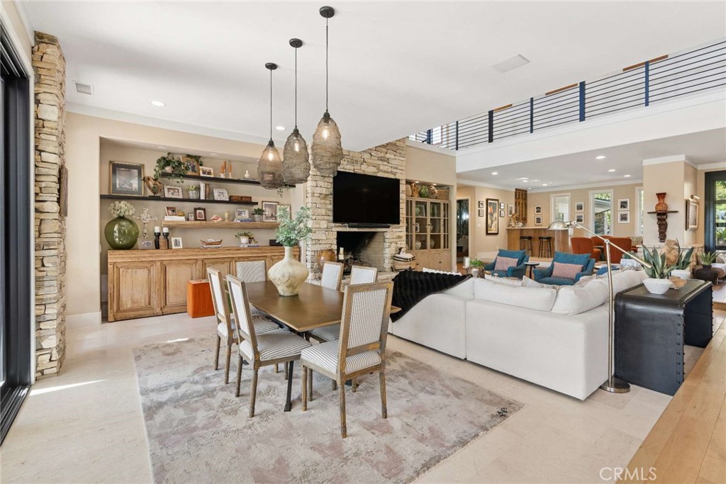 38144 Silver Fox Court