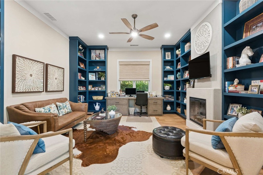 38144 Silver Fox Court