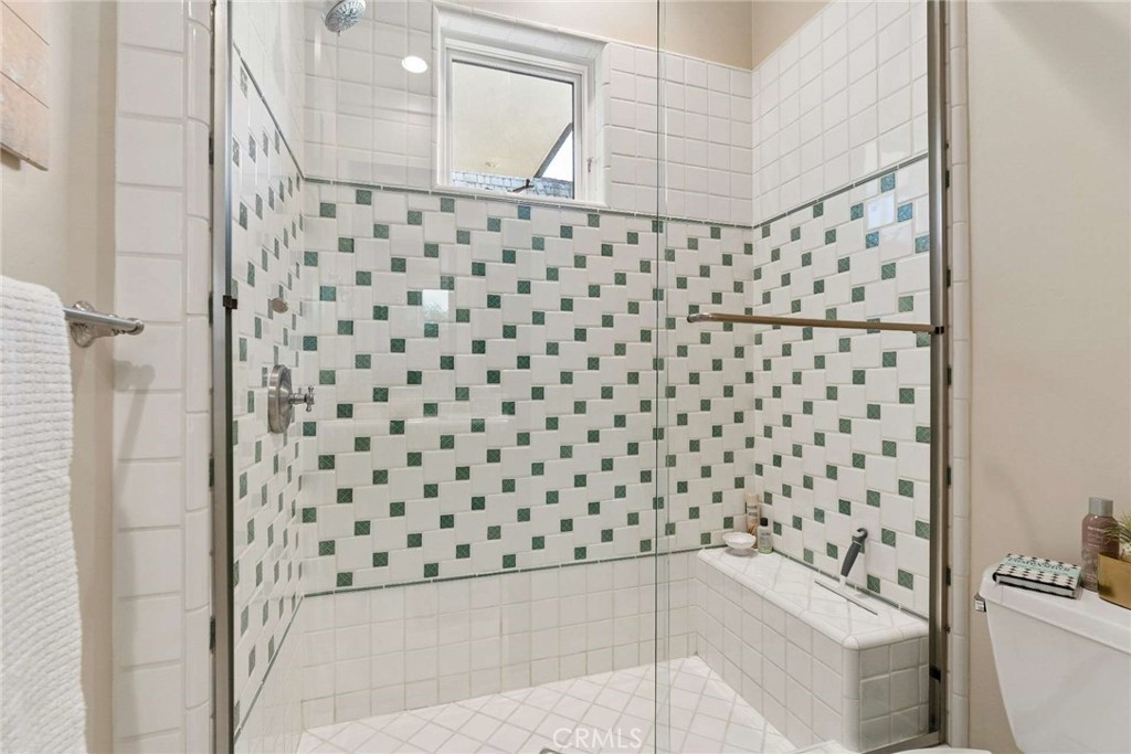 38144 Silver Fox Court