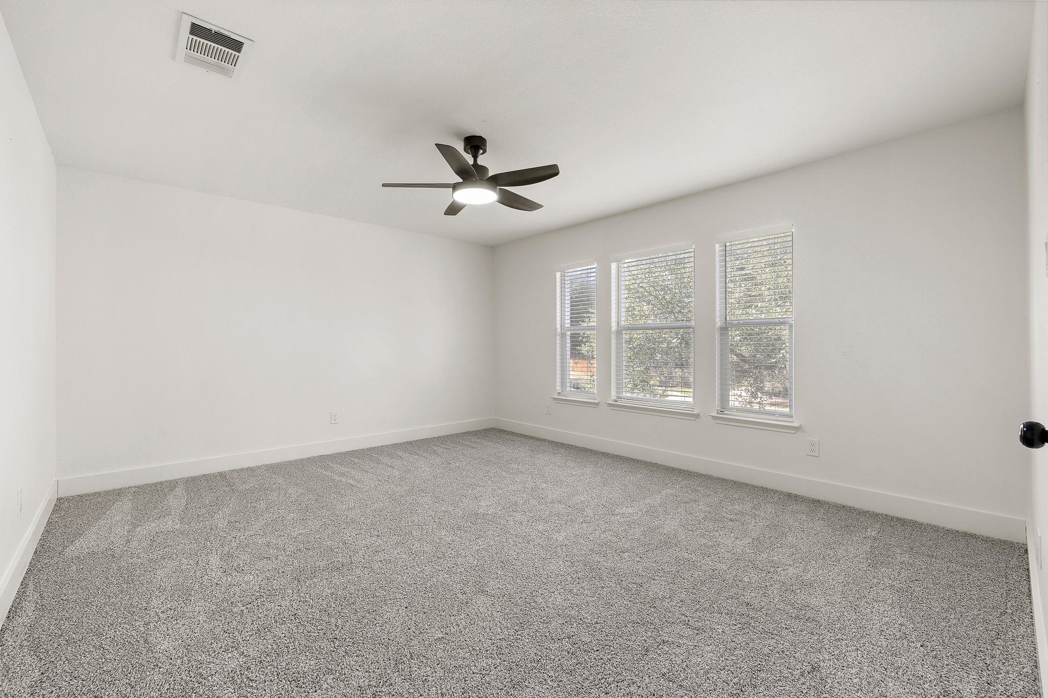 1609 Balsam WAY