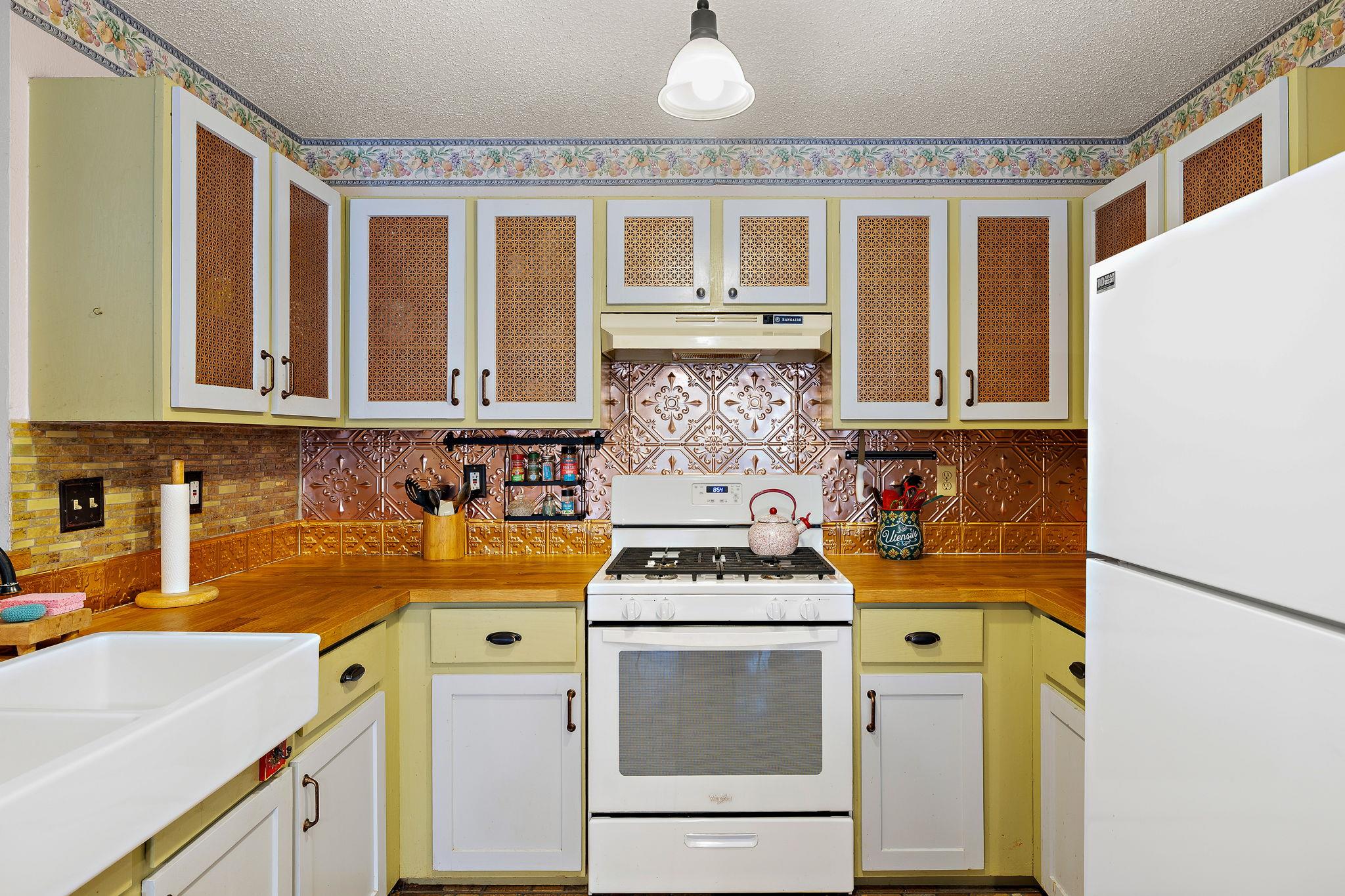 11709 Rotherham DR