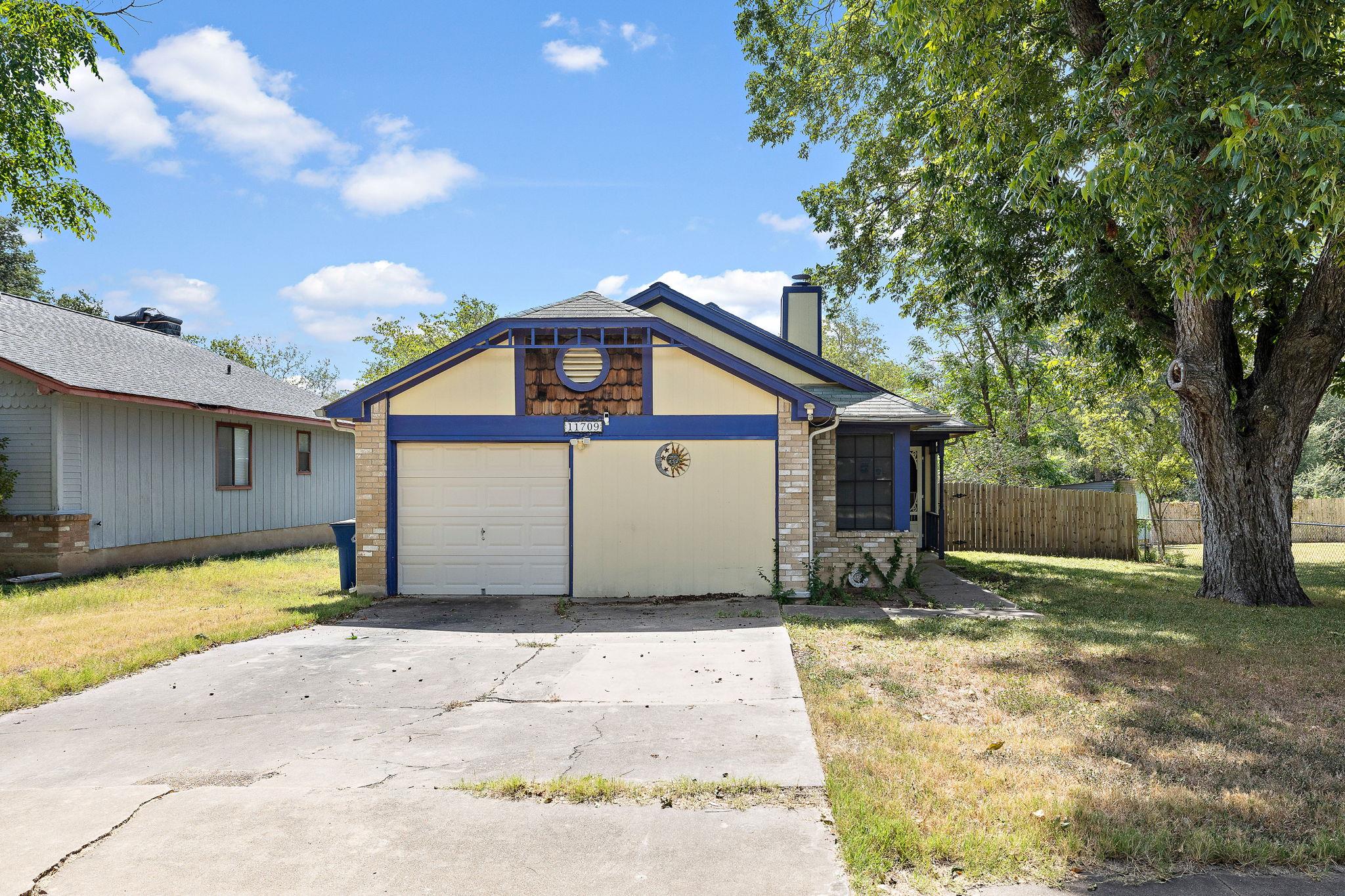 11709 Rotherham DR