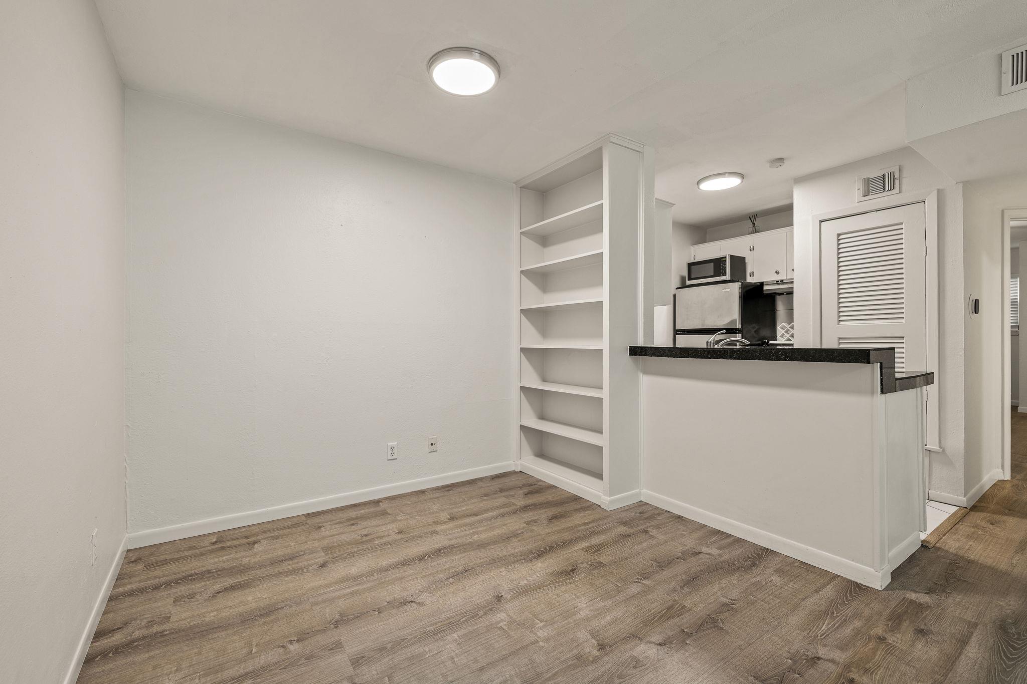 4306 Avenue A # 105
