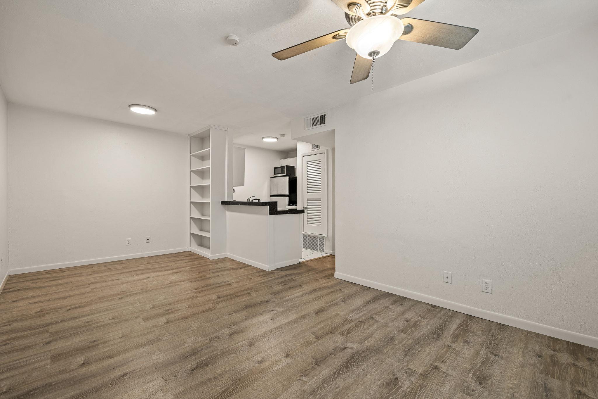 4306 Avenue A # 105