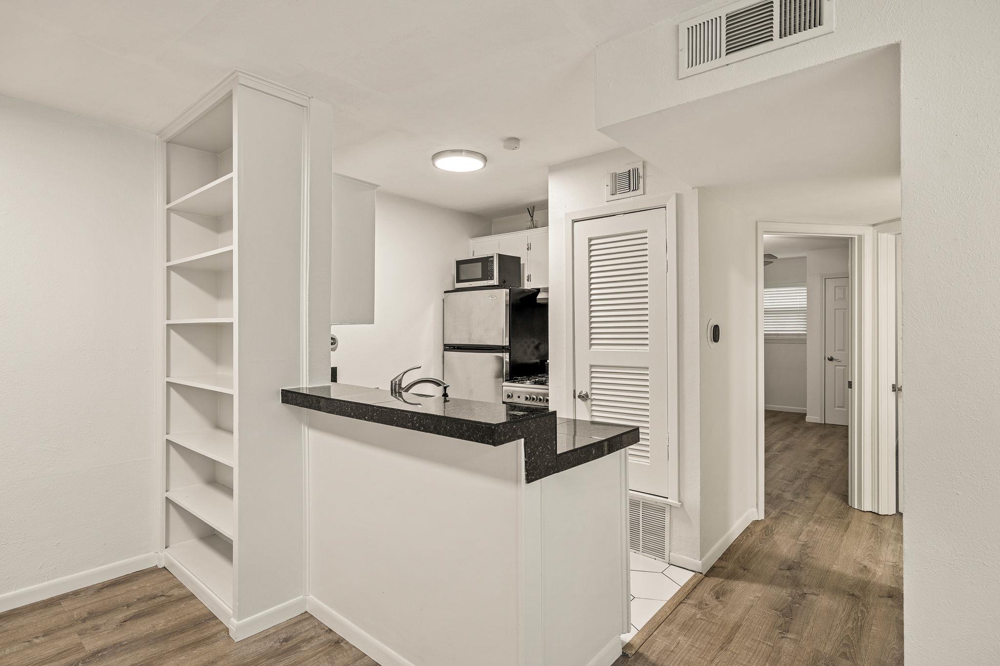 4306 Avenue A # 105