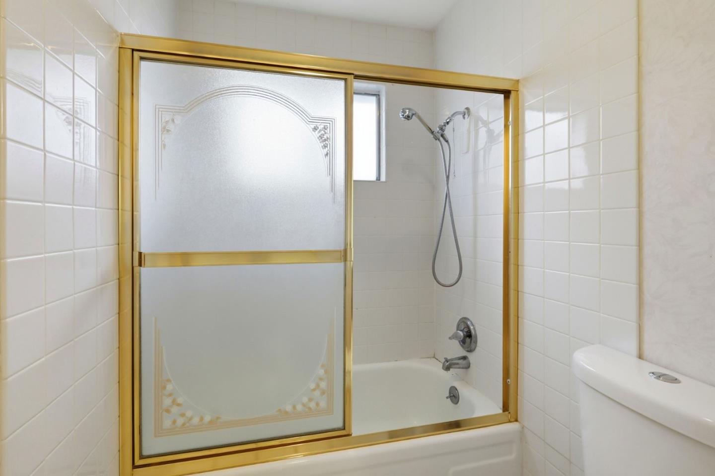 2706 Pruneridge Avenue