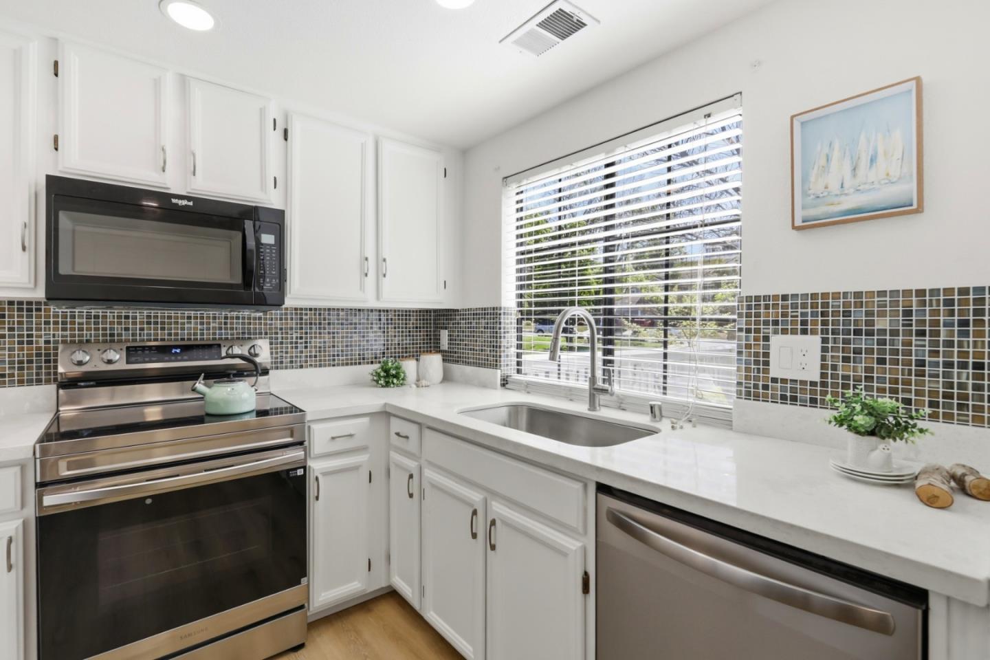 2507 Yerba Hills Court