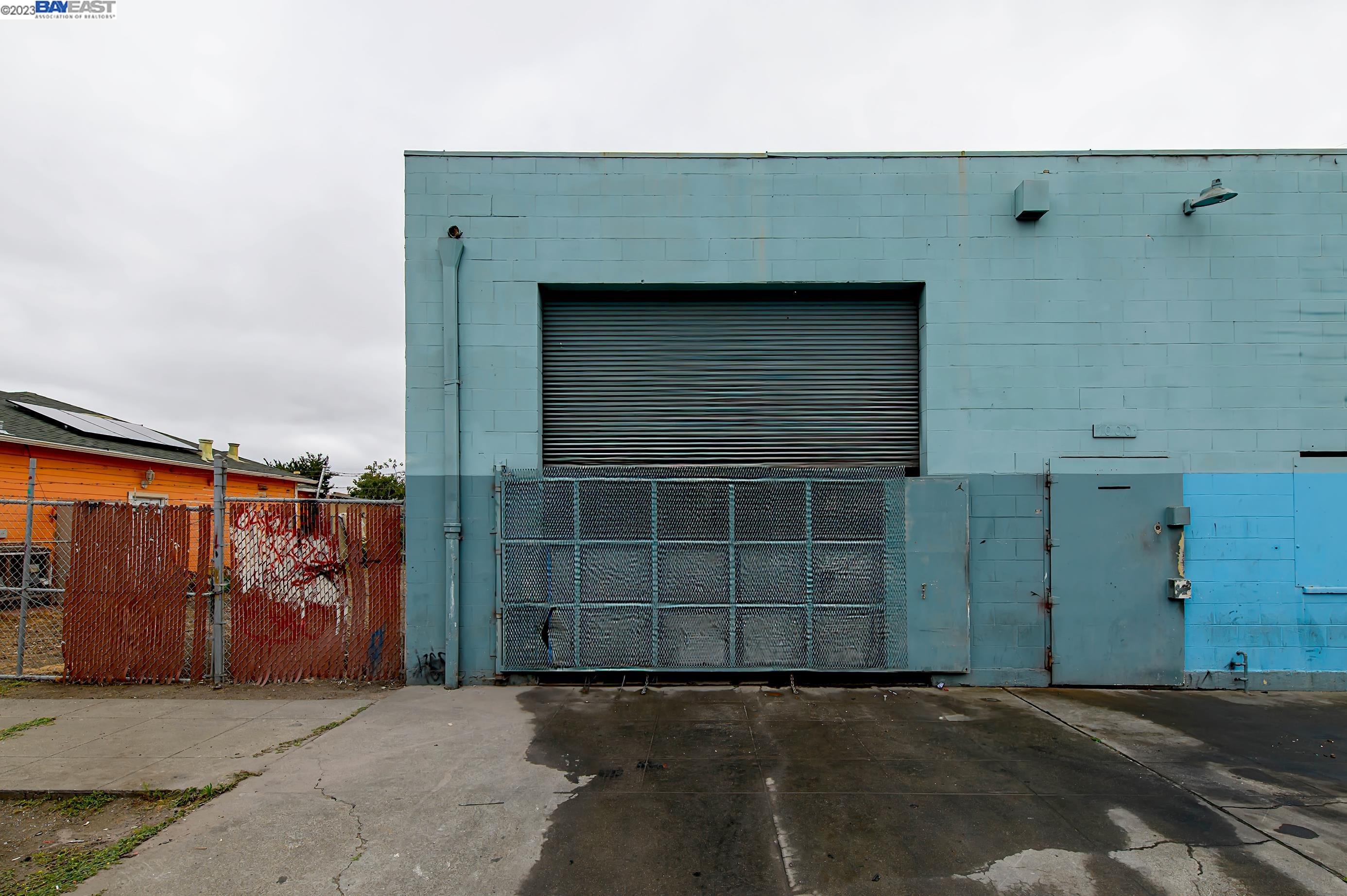 1000 86Th Ave