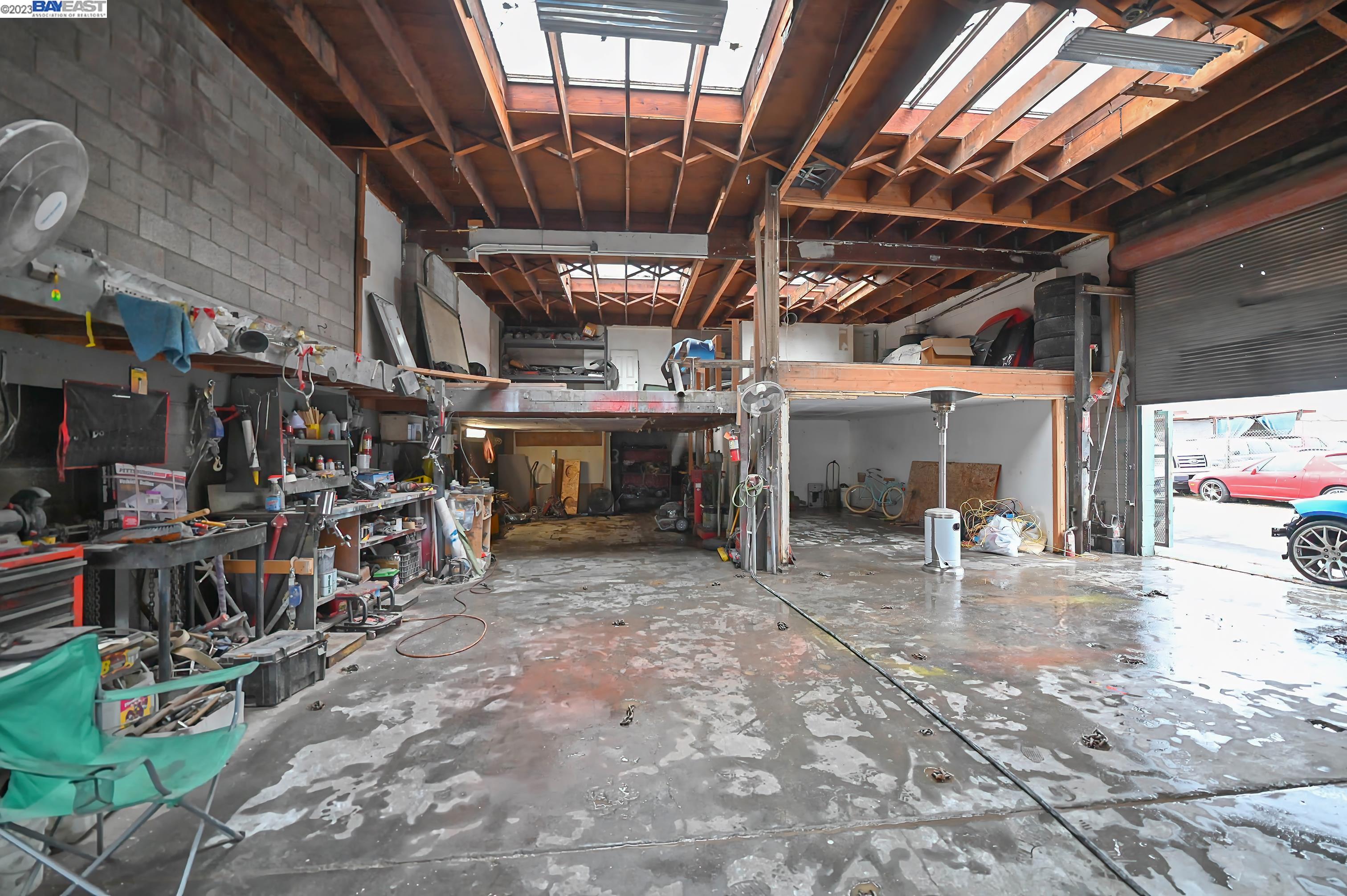 1000 86Th Ave