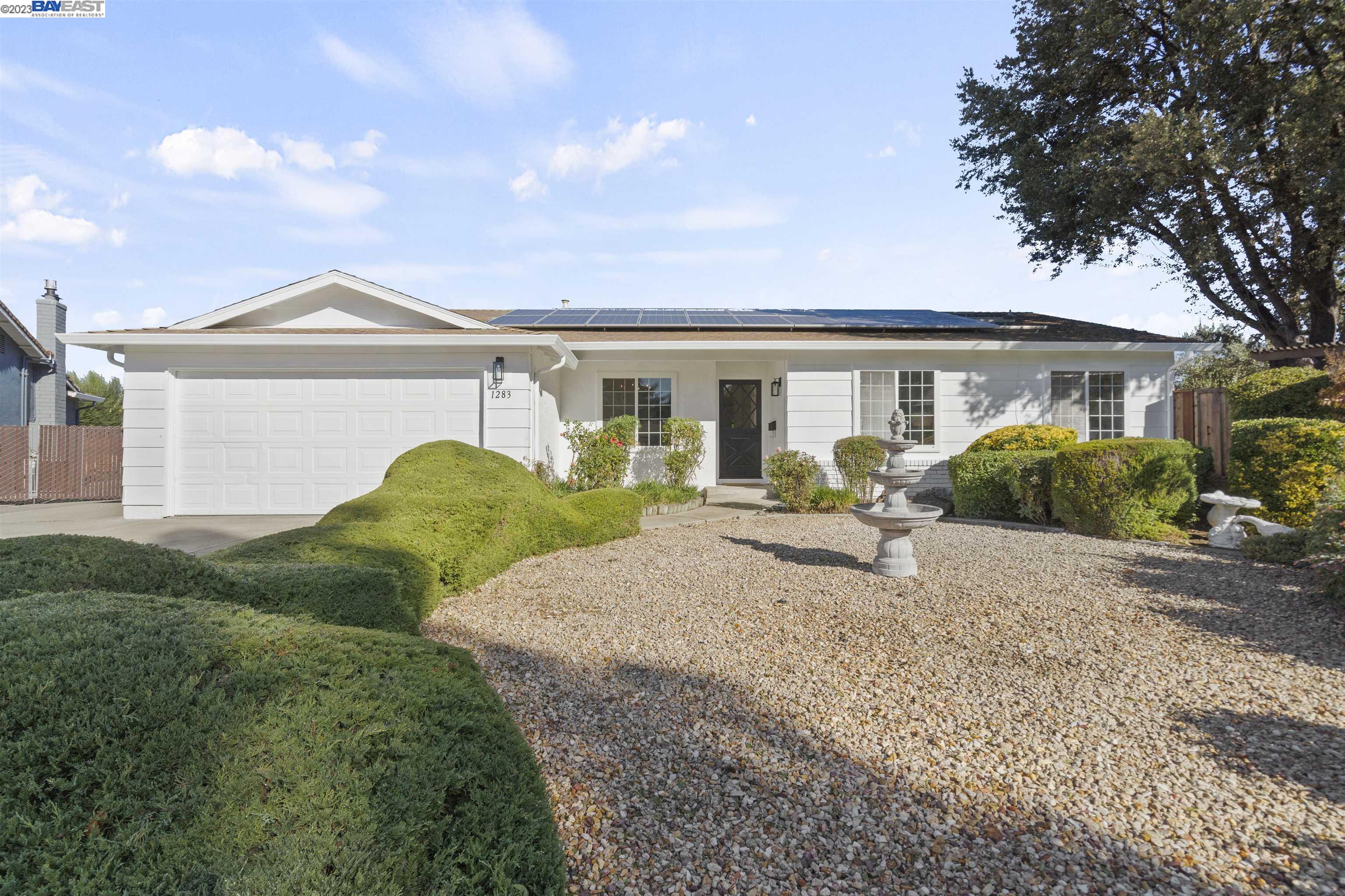 1283 Stephanie Ct
