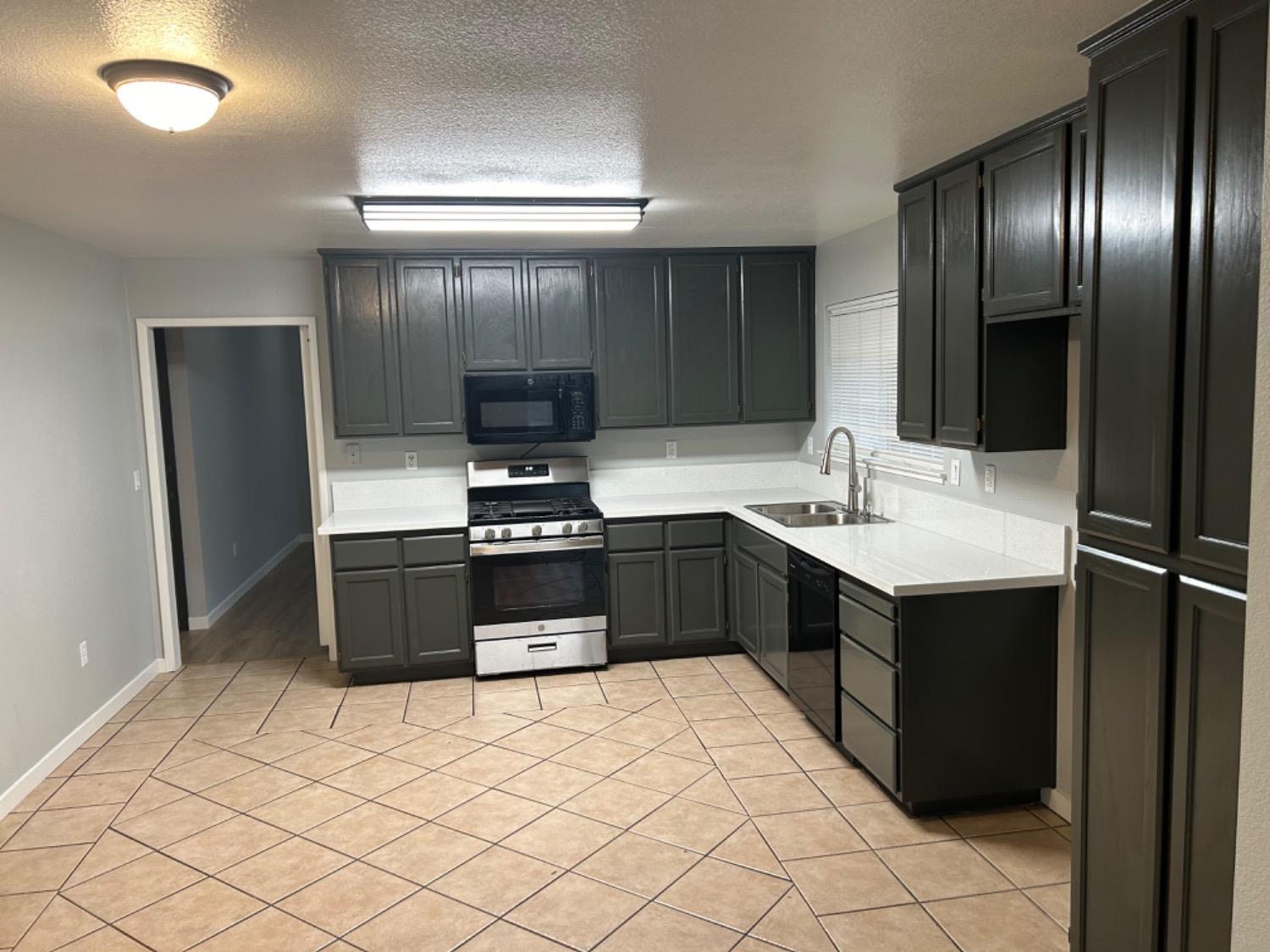 6244 Riverbelle Court