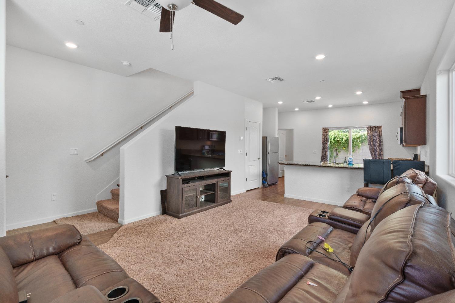 1964 Birmington Court