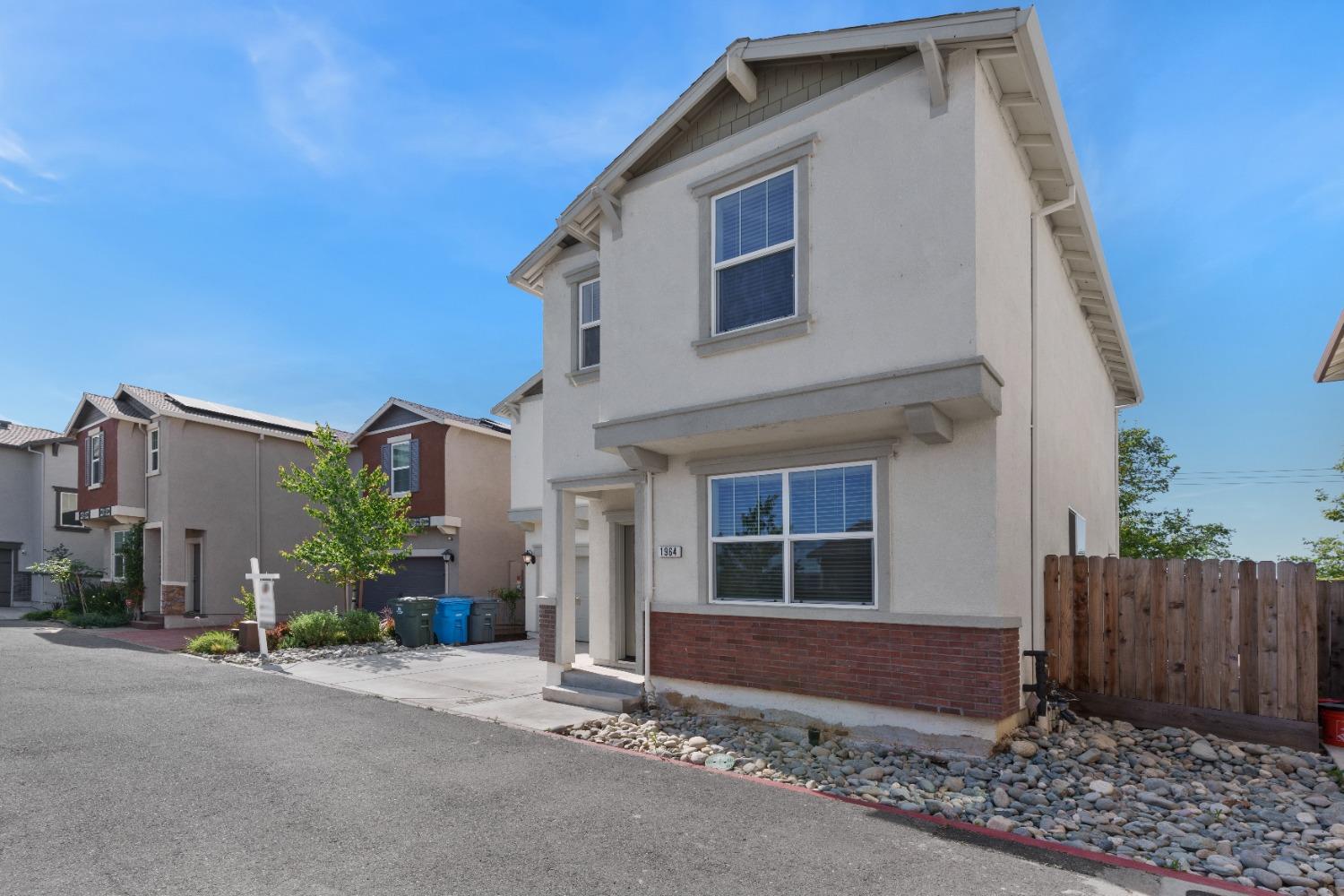 1964 Birmington Court