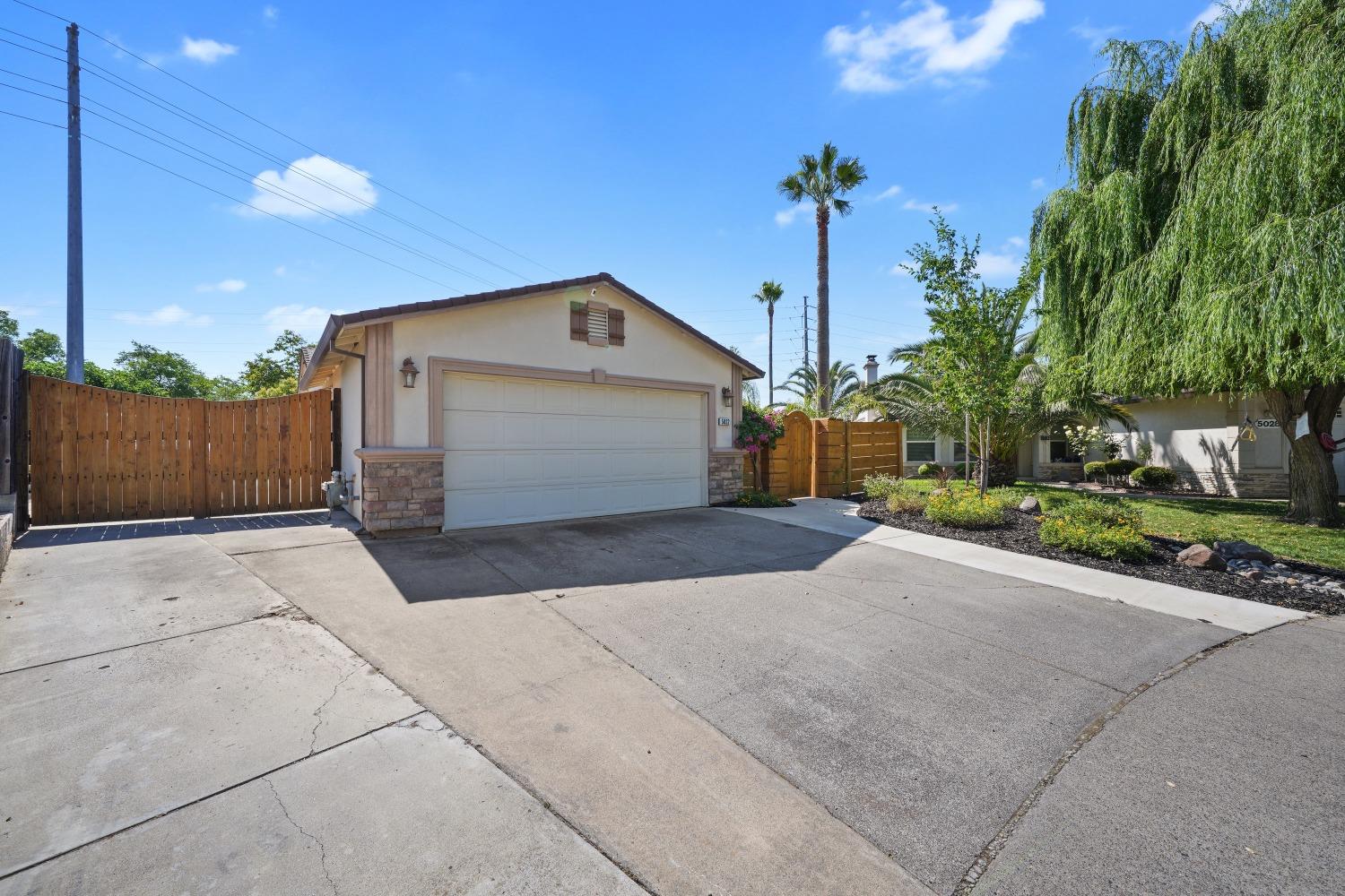 5032 Earlcort Circle