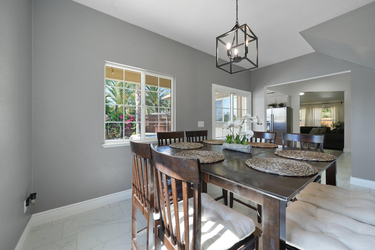 5032 Earlcort Circle