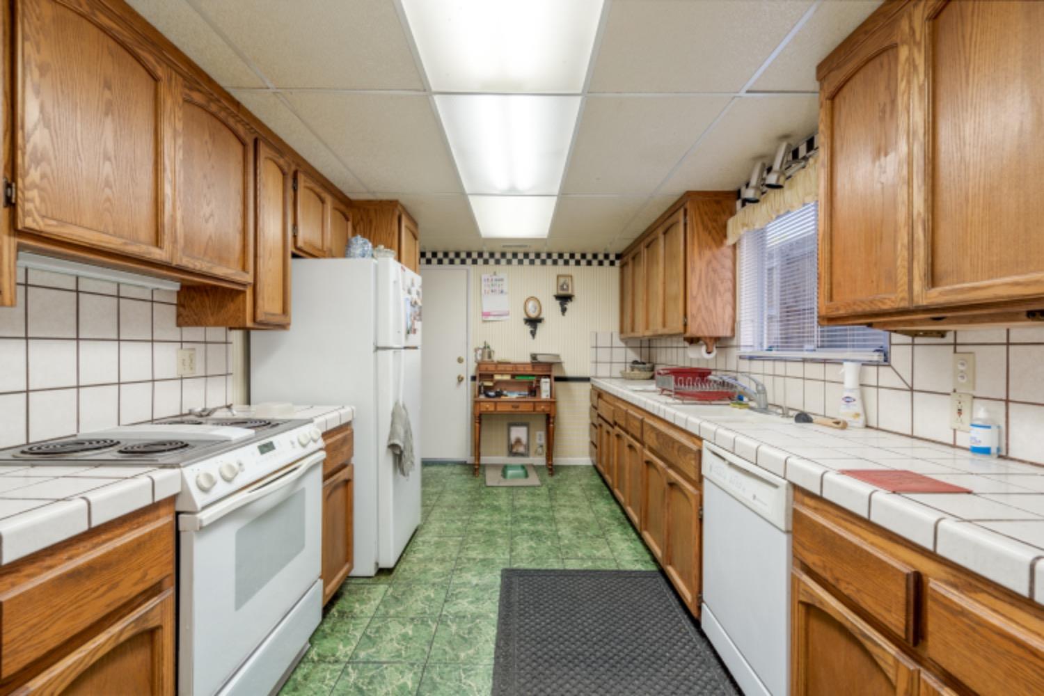 4253 De Costa Avenue