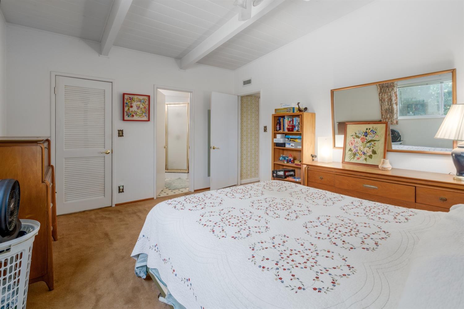 4253 De Costa Avenue