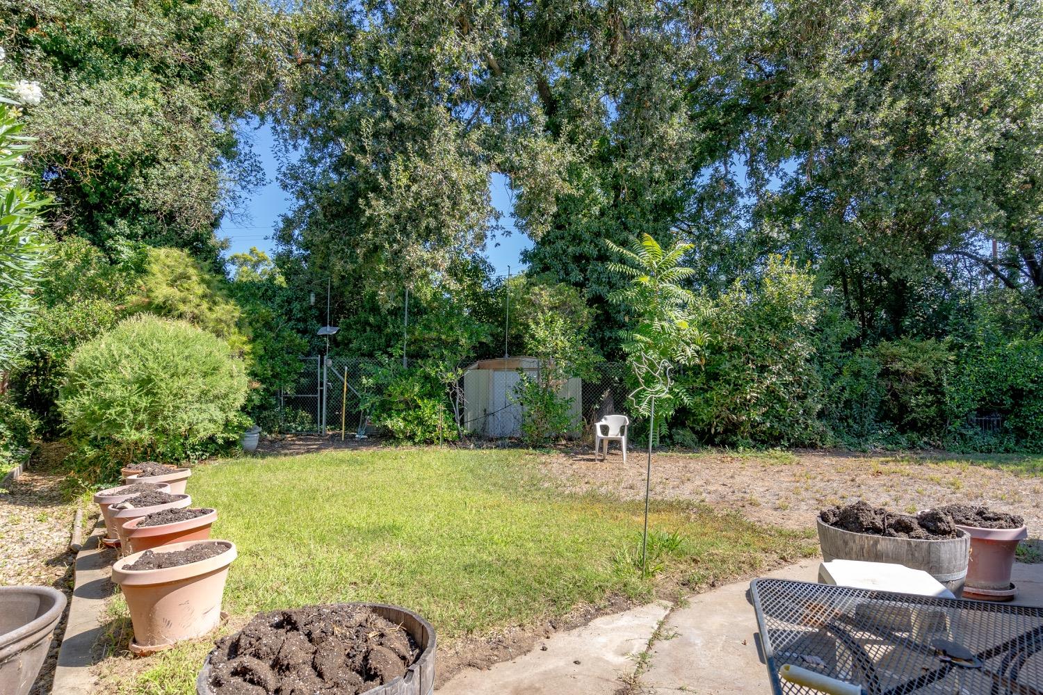 4253 De Costa Avenue