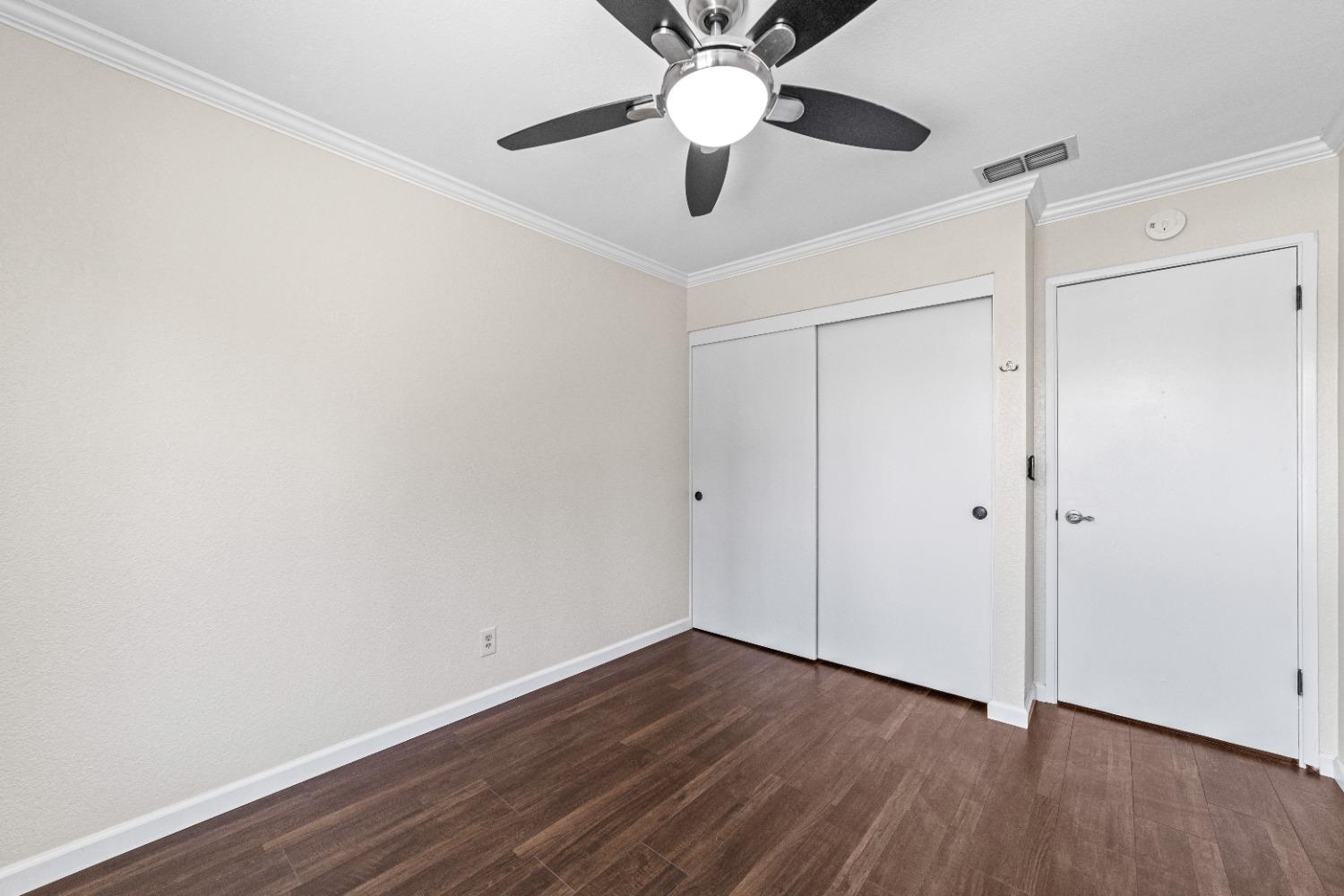 684 Los Lunas Way