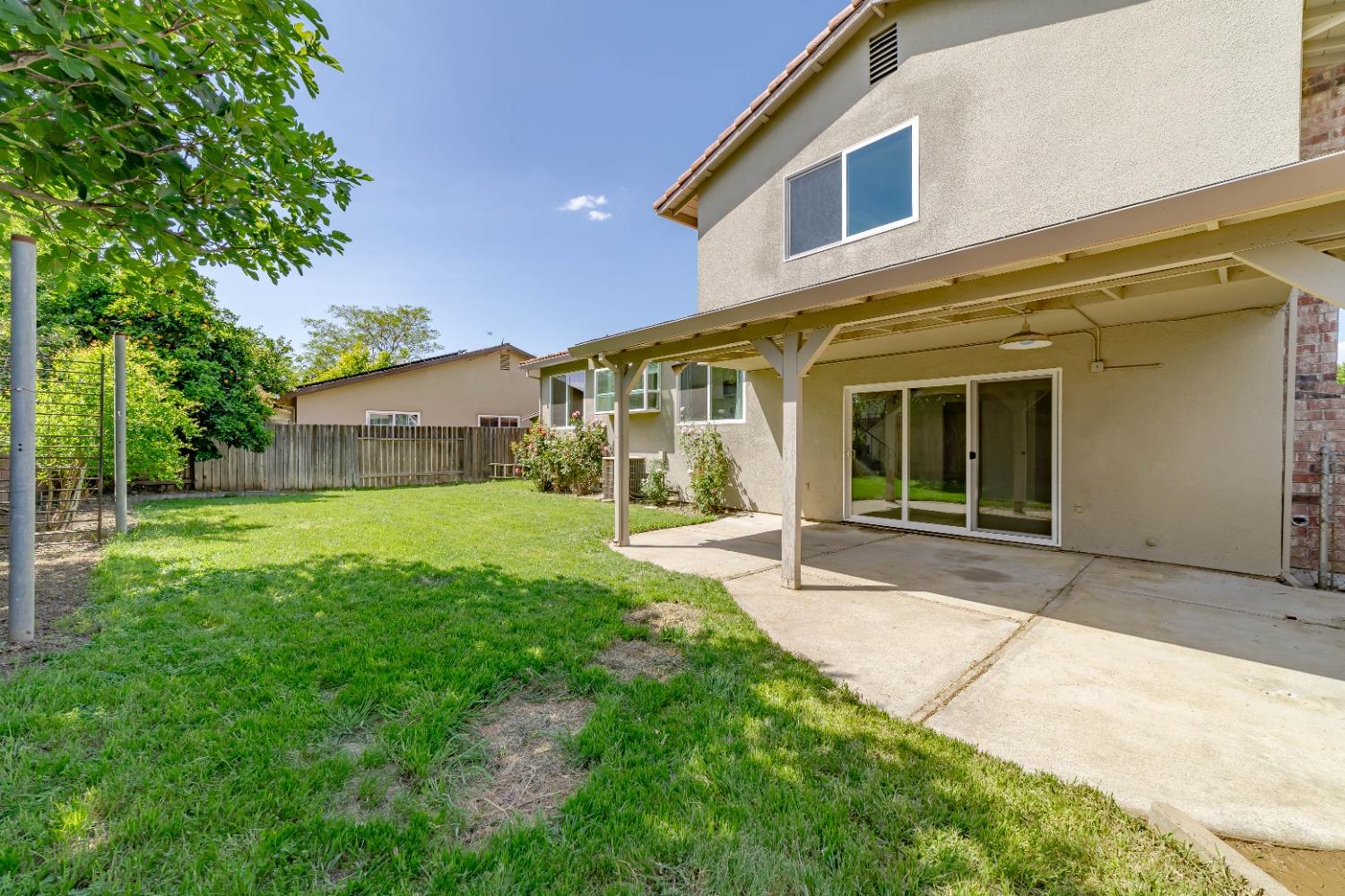 684 Los Lunas Way