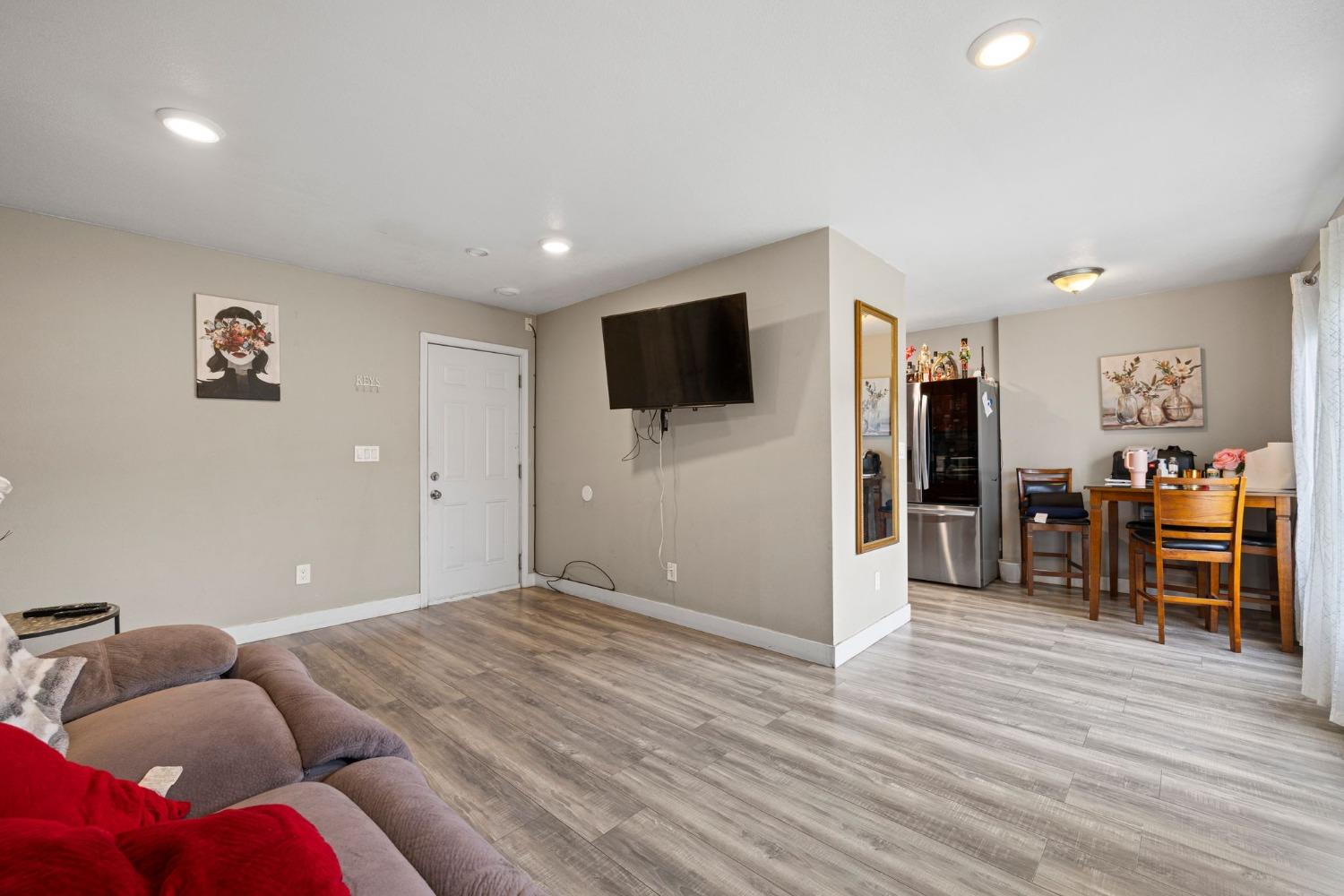 121 Tinker Way