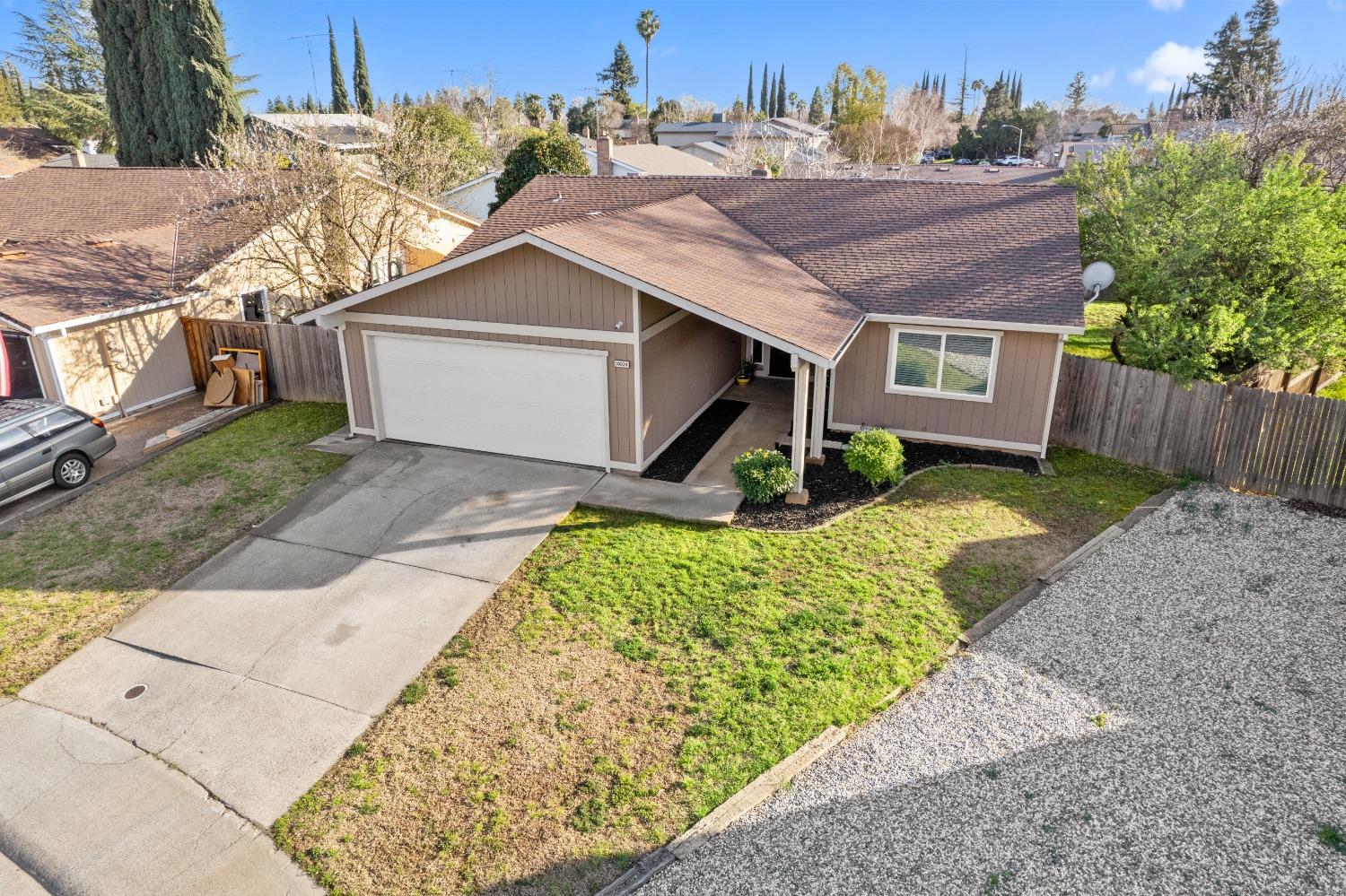 10024 Biscanewoods Way