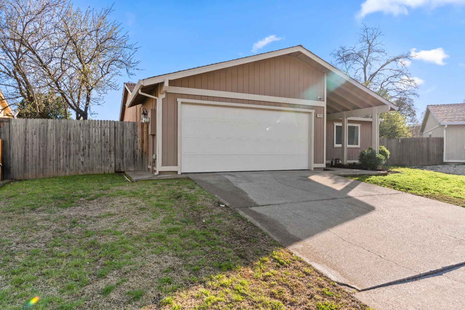 10024 Biscanewoods Way