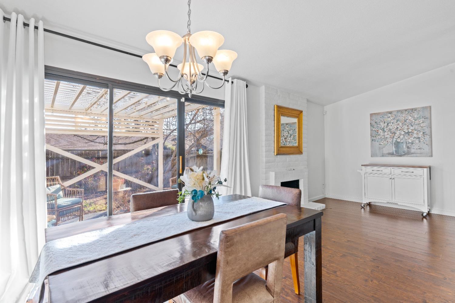 10024 Biscanewoods Way