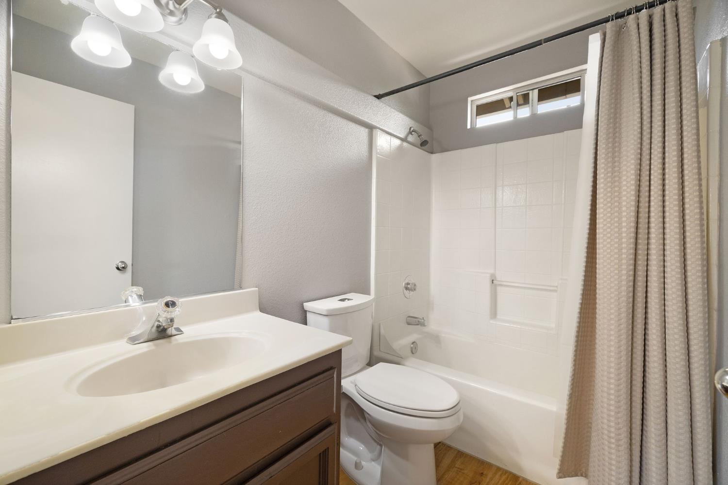 1728 River Run Drive