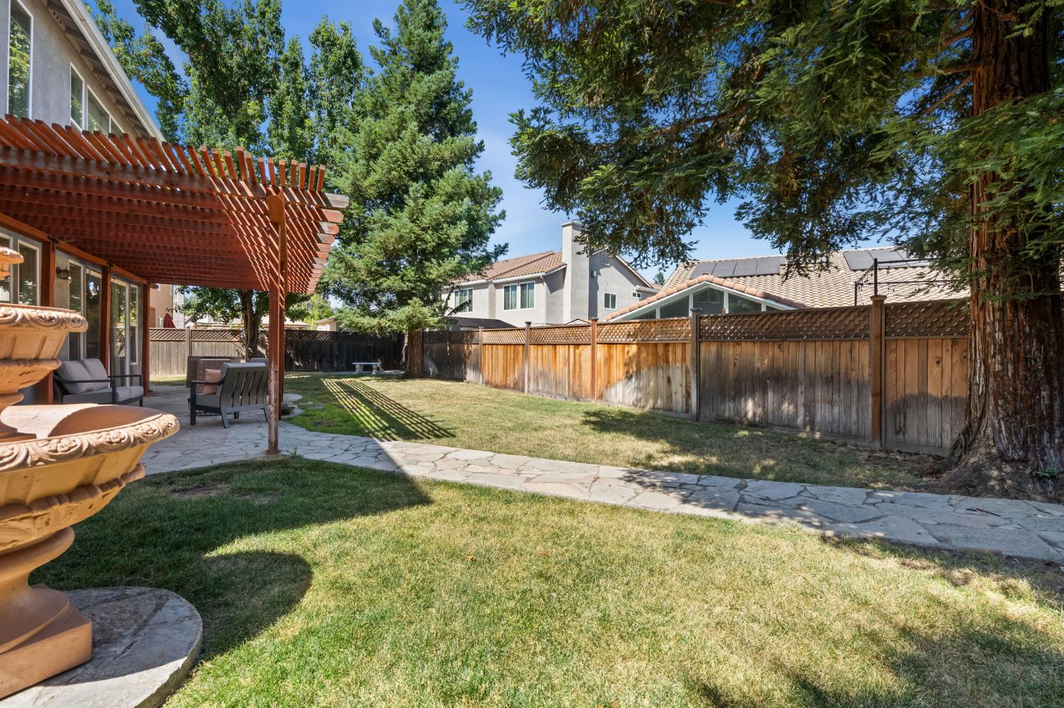 3907 Ginko Way