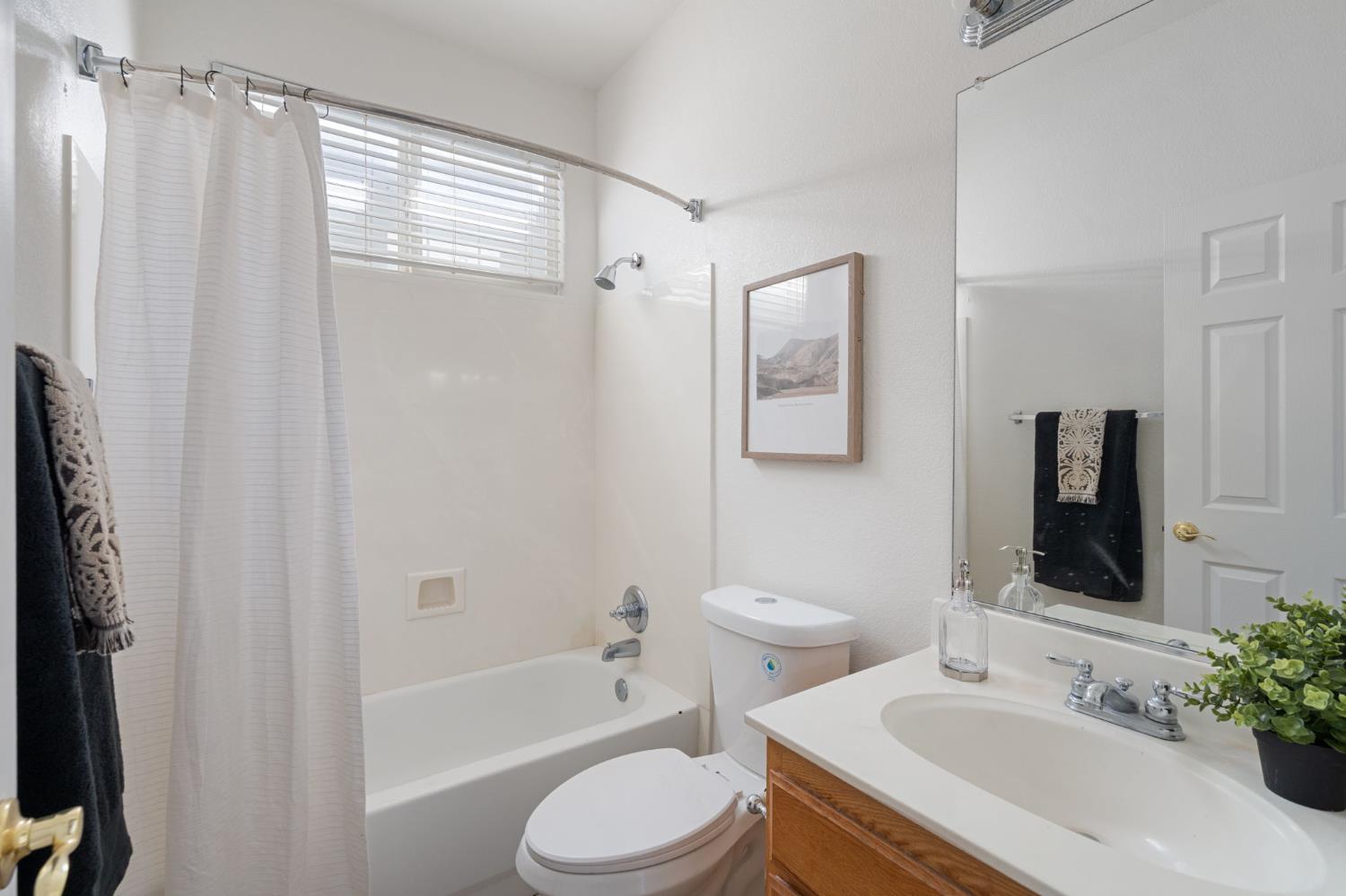 3907 Ginko Way