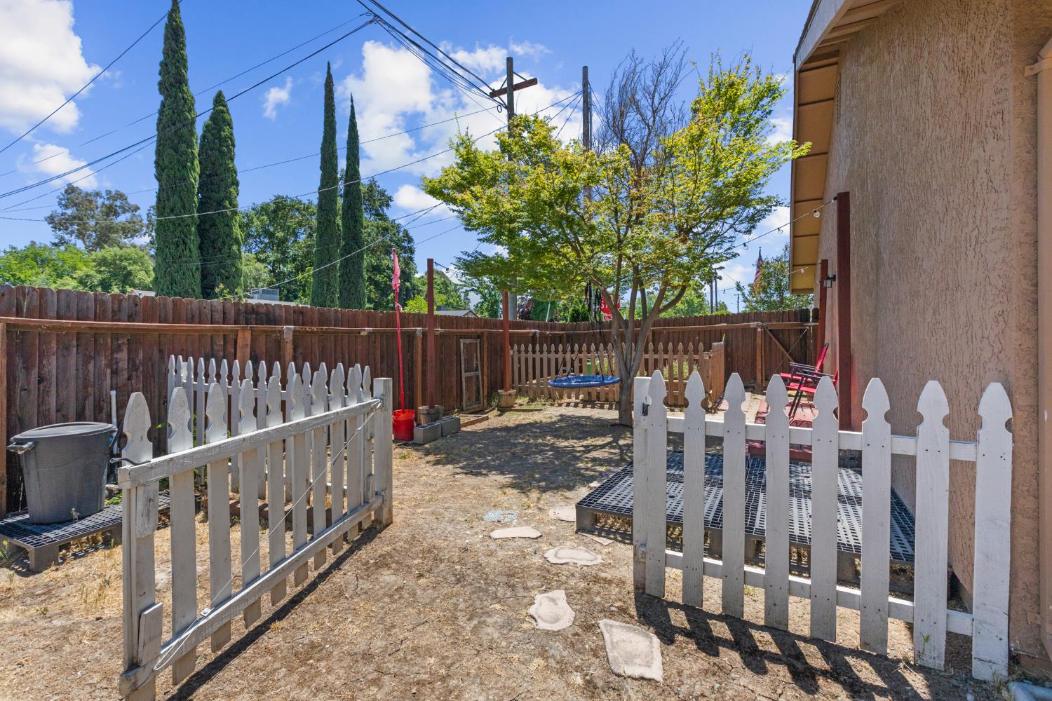 935 Anderson Wood Way