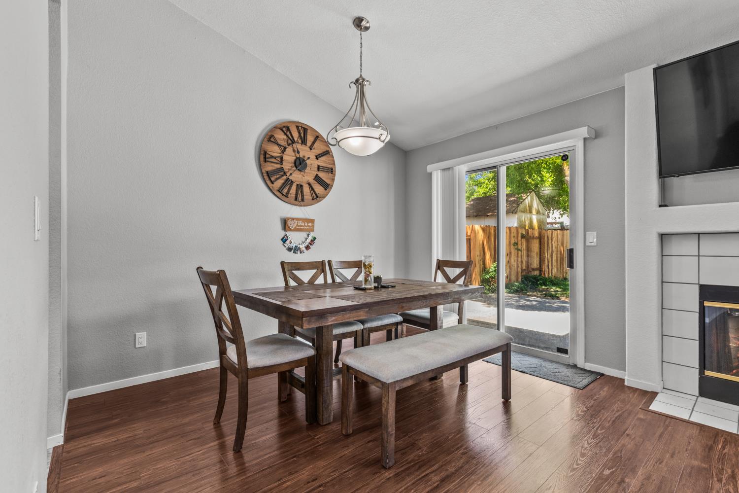 935 Anderson Wood Way