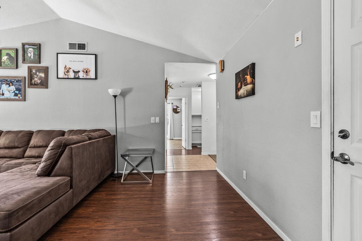 935 Anderson Wood Way