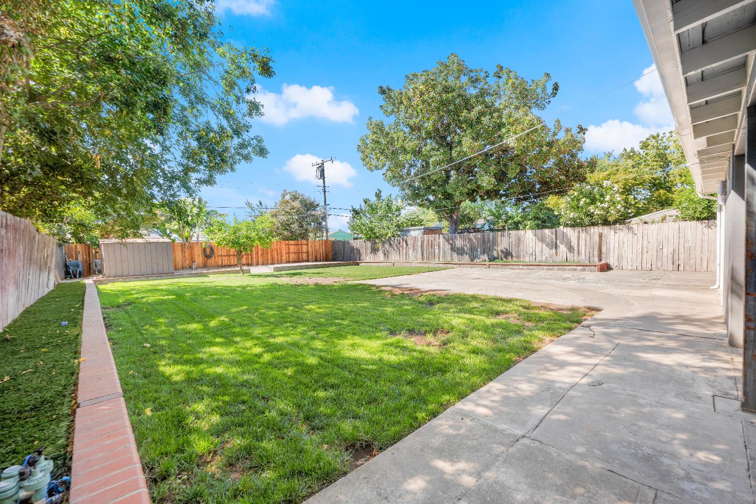 6212 Sampson Boulevard